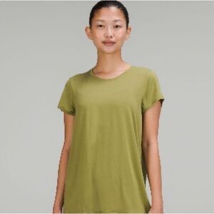 Lululemon open up tie back tee size 6 EUC